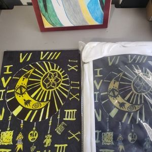 Relic of Time Graphic Design T-shirt